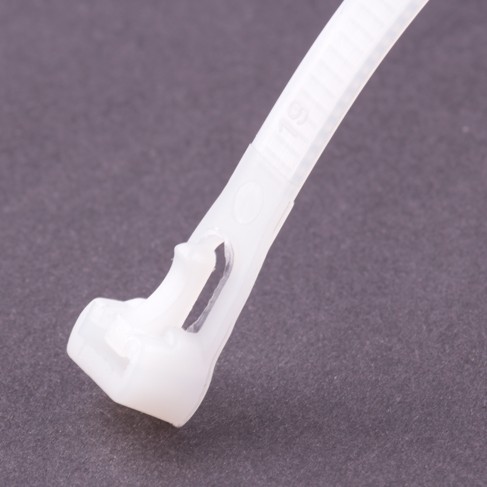 Pásky stahovací bílé vícenásobné, 150x7,2mm/50ks